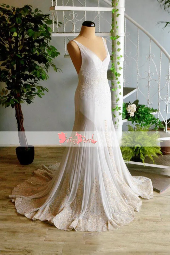 Elegant Ivory Beaded Appliques Sleeveless V-neck Backless Prom Dresses. DB1064