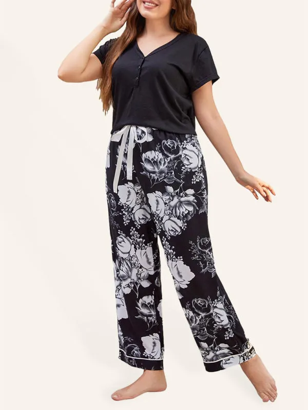 Women's Plus Size V Neck Short Sleeve T-Shirt And Floral Trousers Loungewear Set